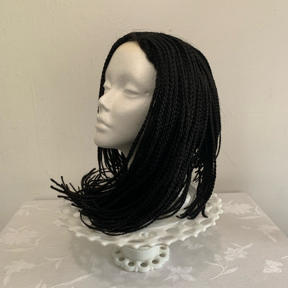 Lace braid lob angled wig 1B